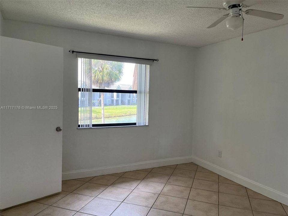 For Rent: $2,195 (2 beds, 2 baths, 770 Square Feet)