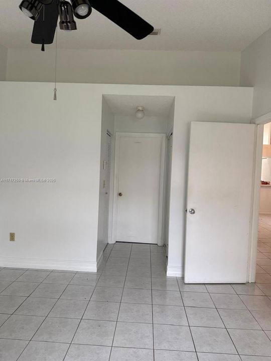 For Rent: $2,980 (2 beds, 2 baths, 1256 Square Feet)