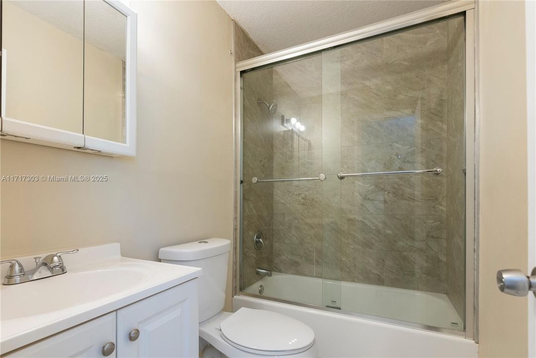 For Rent: $2,650 (3 beds, 2 baths, 1458 Square Feet)