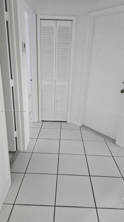 En Renta: $3,995 (3 camas, 2 baños, 1604 Pies cuadrados)