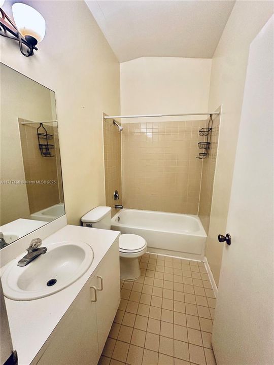 2nd Bathroom