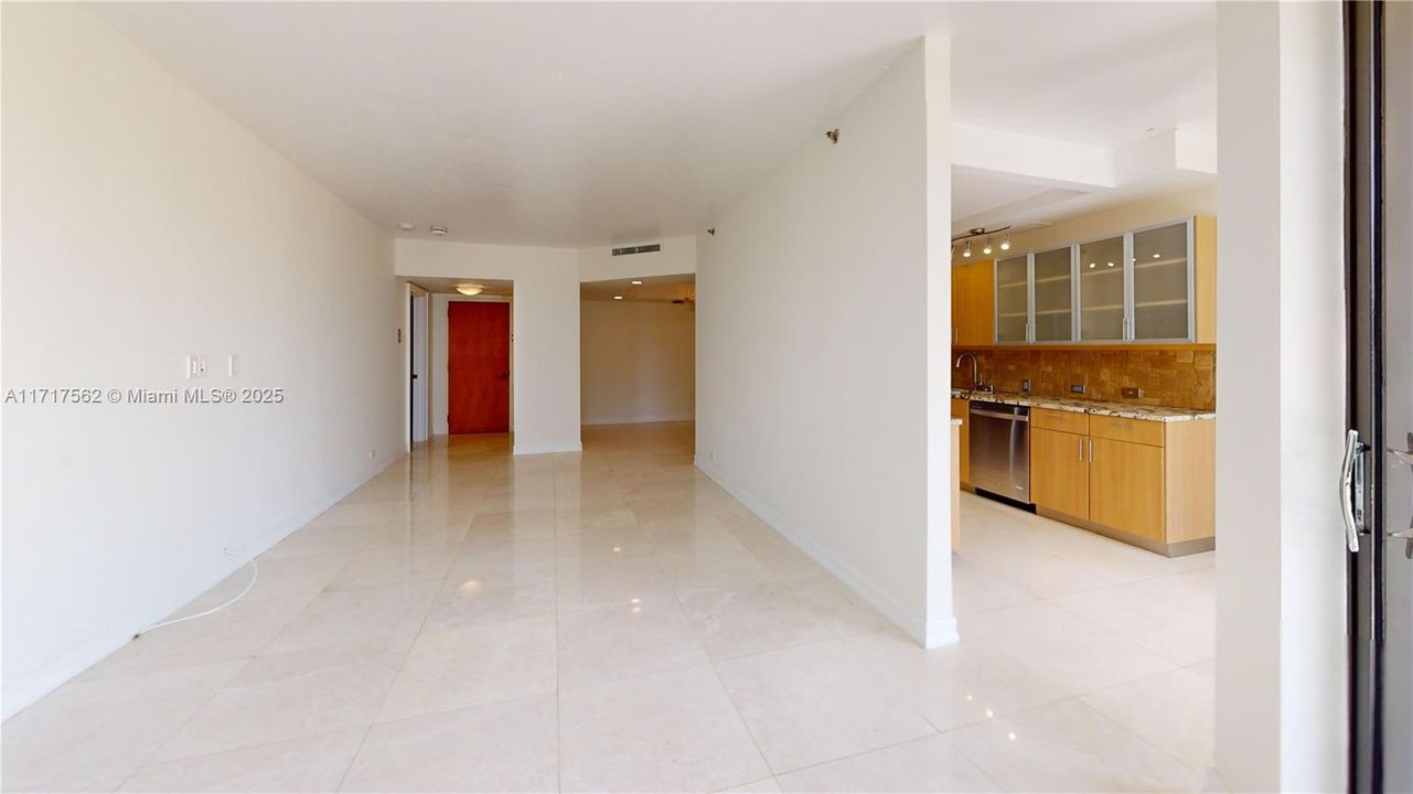 For Sale: $460,000 (2 beds, 2 baths, 1455 Square Feet)