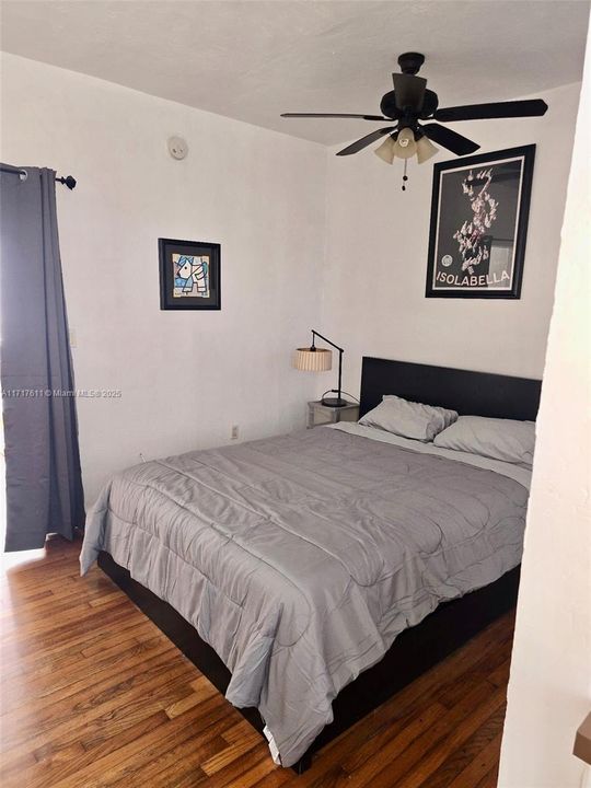 For Rent: $1,999 (1 beds, 1 baths, 446 Square Feet)