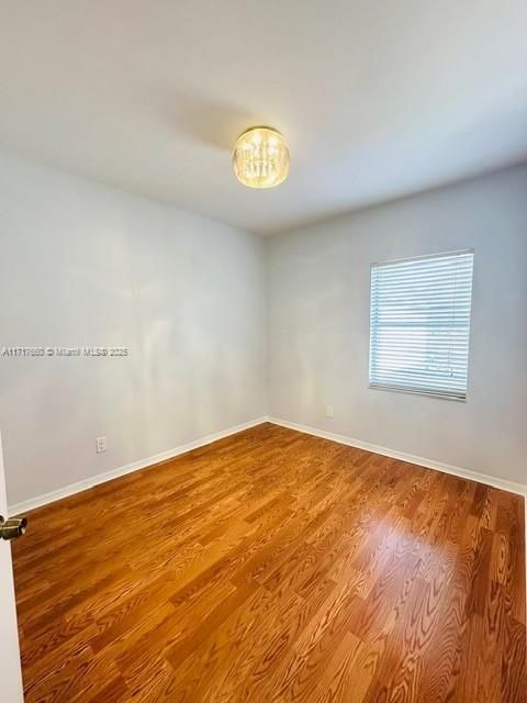 For Rent: $3,350 (3 beds, 2 baths, 1534 Square Feet)