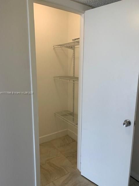 For Rent: $2,300 (2 beds, 2 baths, 840 Square Feet)