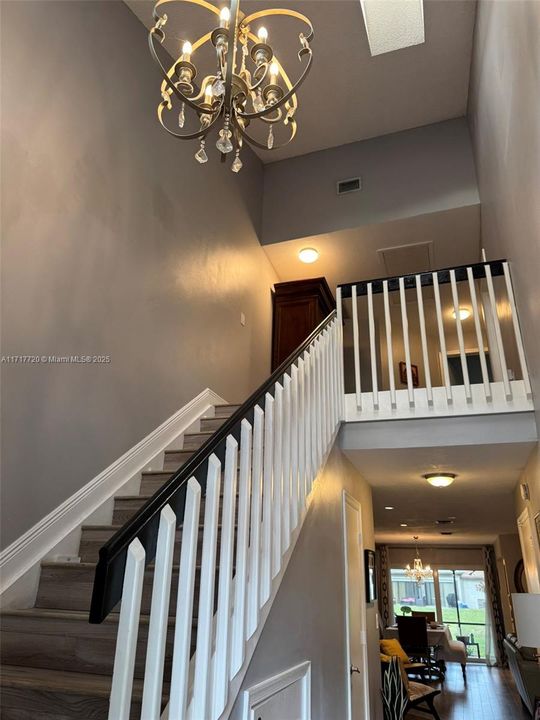 2 story entry foyer with sklylight