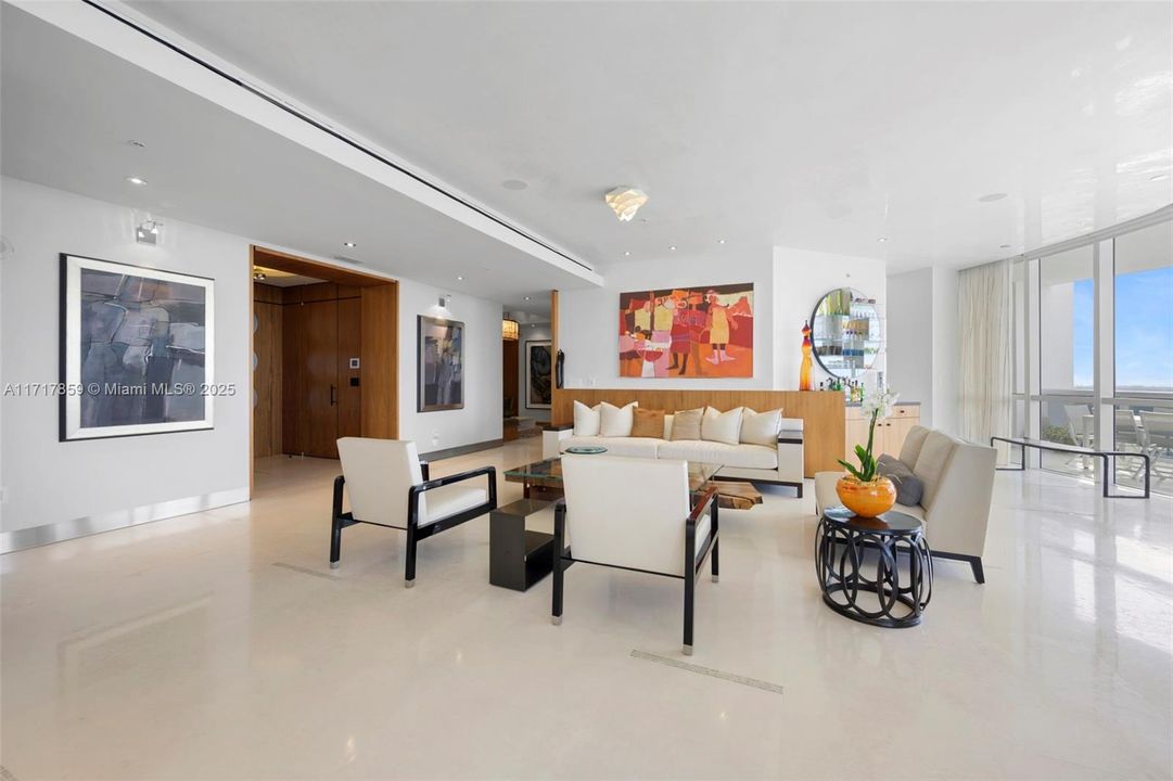 For Sale: $3,450,000 (3 beds, 3 baths, 3016 Square Feet)