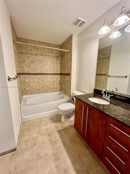 For Rent: $2,400 (1 beds, 1 baths, 759 Square Feet)