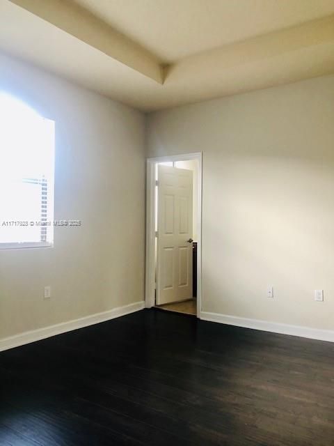 For Rent: $3,400 (3 beds, 2 baths, 1574 Square Feet)