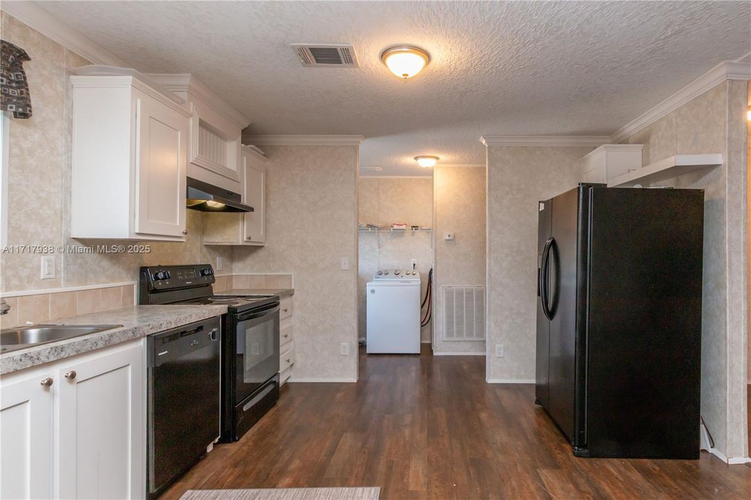 En Venta: $299,000 (3 camas, 2 baños, 1248 Pies cuadrados)