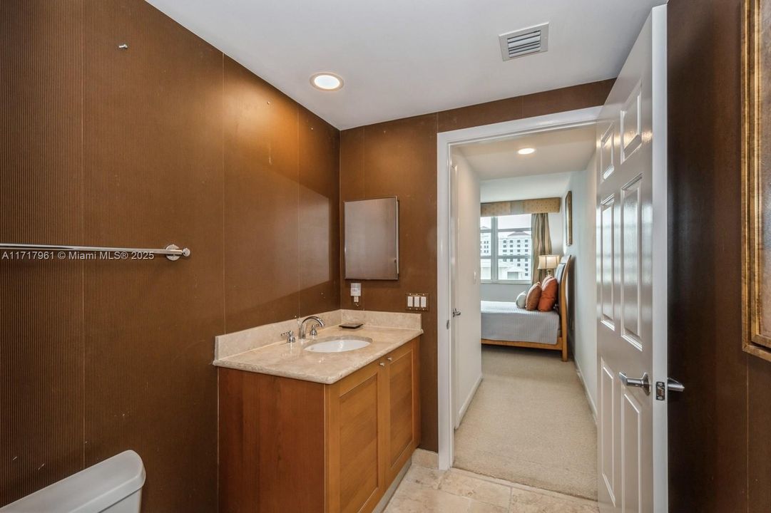 For Sale: $549,000 (2 beds, 2 baths, 1475 Square Feet)