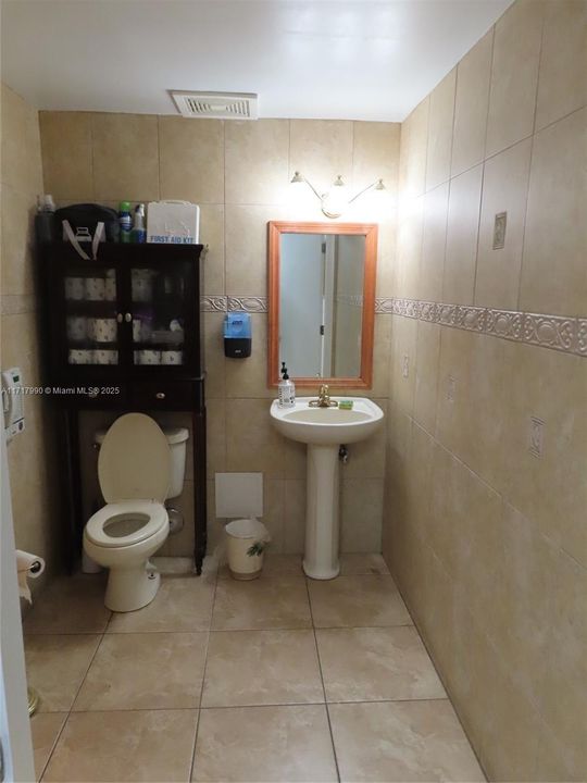 En Renta: $4,999 (0 camas, 0 baños, 0 Pies cuadrados)