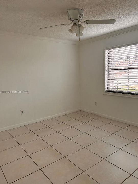 For Rent: $3,500 (3 beds, 2 baths, 2132 Square Feet)