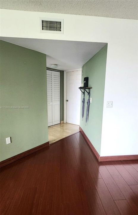 En Renta: $1,950 (1 camas, 1 baños, 810 Pies cuadrados)