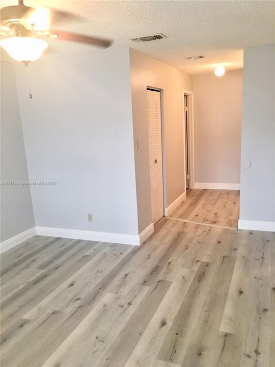 For Rent: $2,200 (2 beds, 2 baths, 1114 Square Feet)