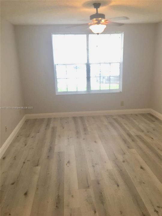 For Rent: $2,200 (2 beds, 2 baths, 1114 Square Feet)