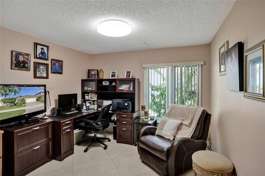 For Sale: $648,800 (3 beds, 2 baths, 1665 Square Feet)