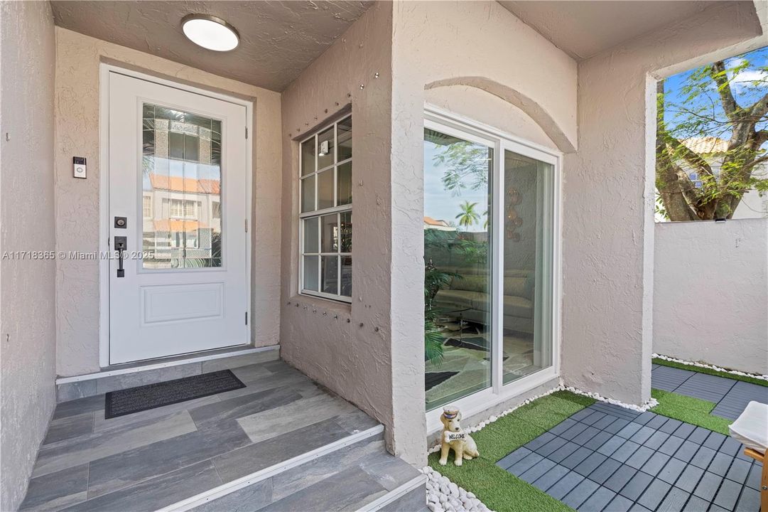 For Sale: $539,900 (3 beds, 2 baths, 1523 Square Feet)