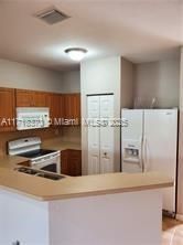 For Rent: $2,760 (3 beds, 2 baths, 1428 Square Feet)