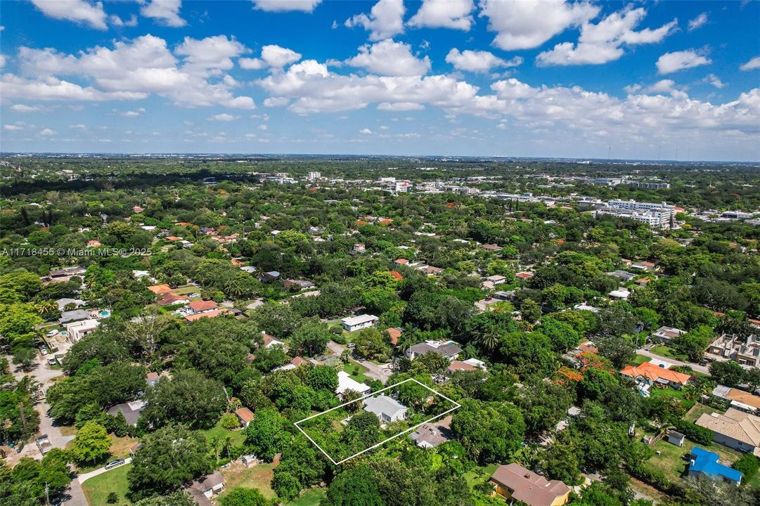 Recently Sold: $891,500 (2 beds, 1 baths, 1197 Square Feet)