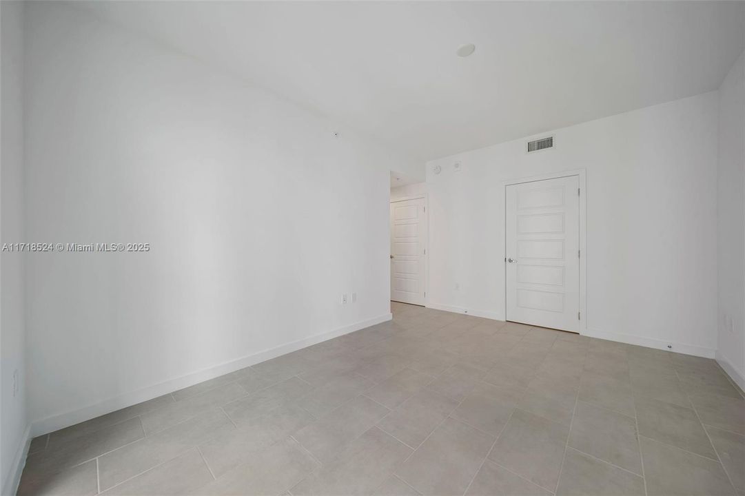 For Rent: $5,455 (3 beds, 2 baths, 1447 Square Feet)