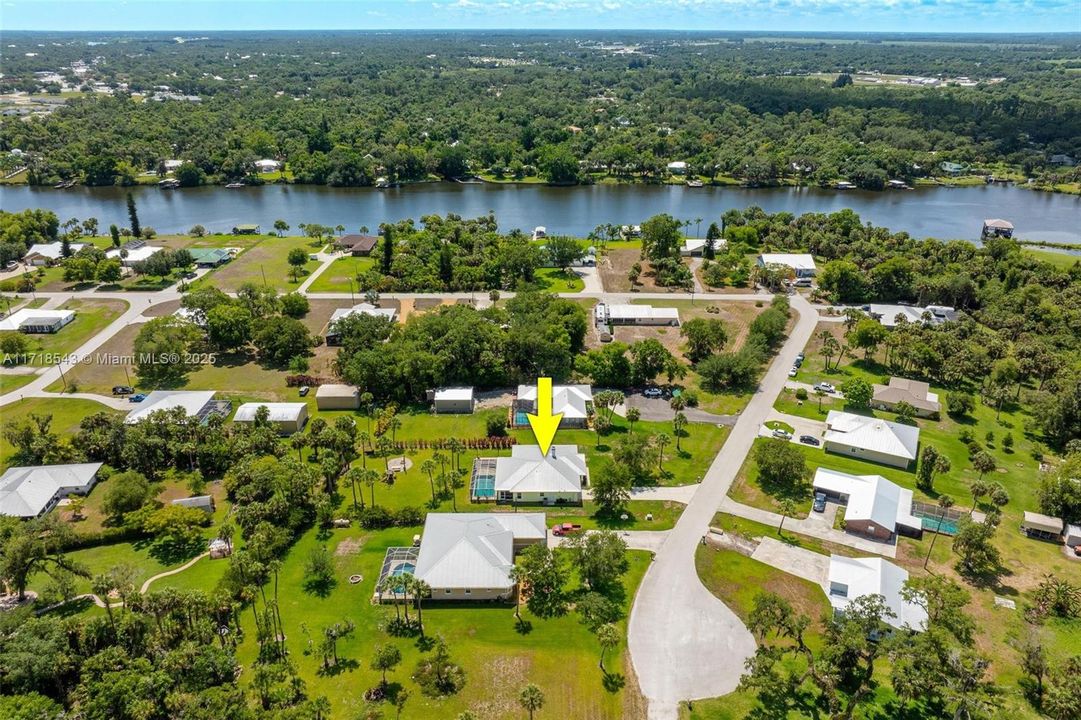 1724 Caloosa Estates CT, Labelle, FL 33935