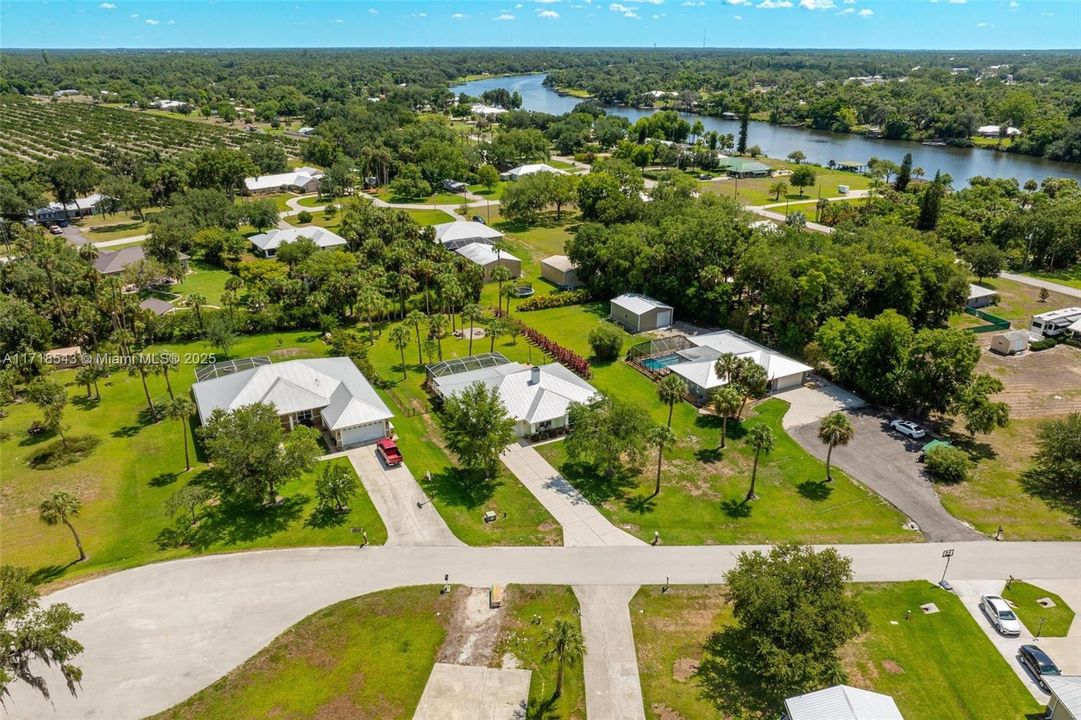 1724 Caloosa Estates CT, Labelle, FL 33935