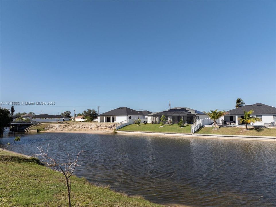 For Sale: $420,000 (3 beds, 2 baths, 1396 Square Feet)