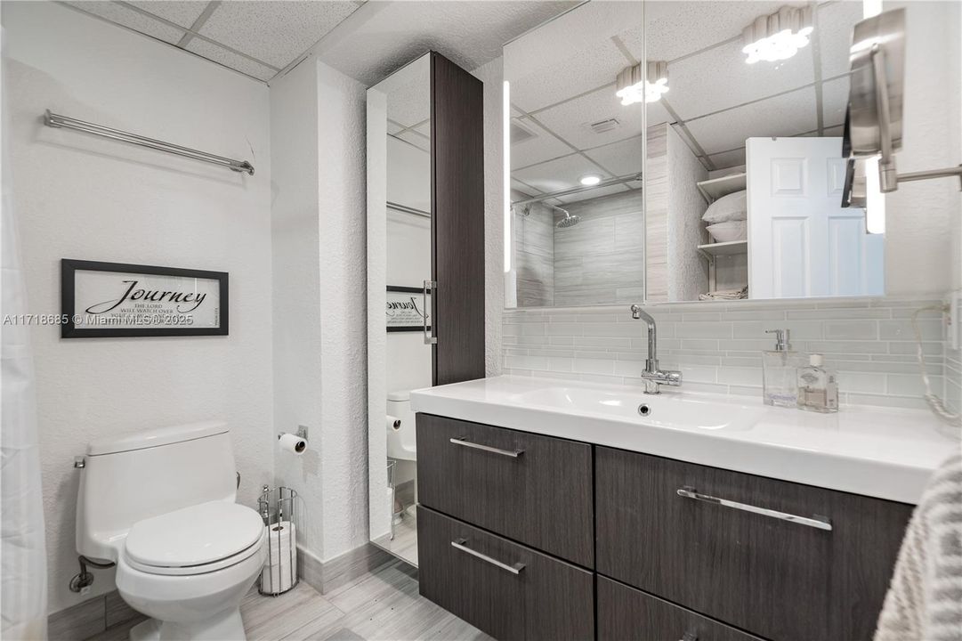 Недавно арендовано: $8,790 (0 спален, 0 ванн, 0 Квадратных фут)