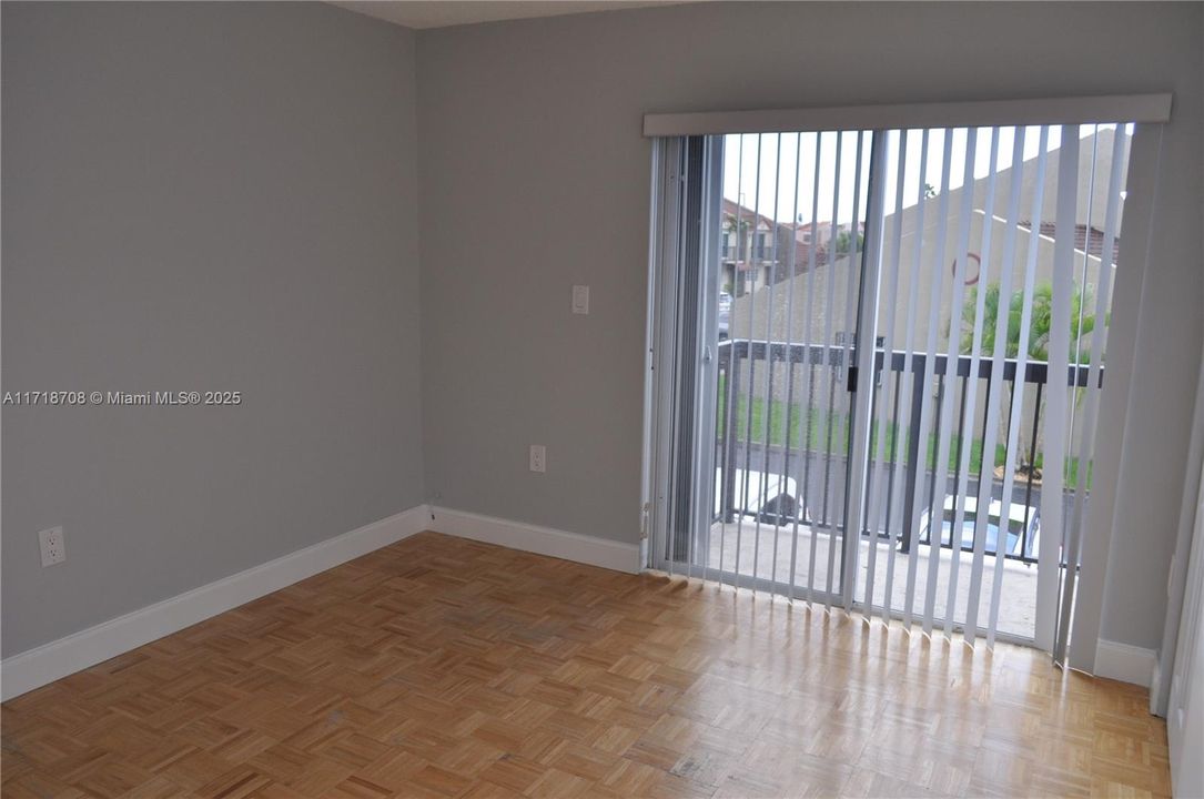 For Rent: $2,500 (2 beds, 2 baths, 1100 Square Feet)