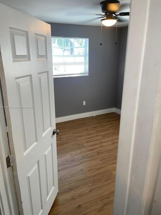 For Rent: $3,200 (3 beds, 2 baths, 2106 Square Feet)