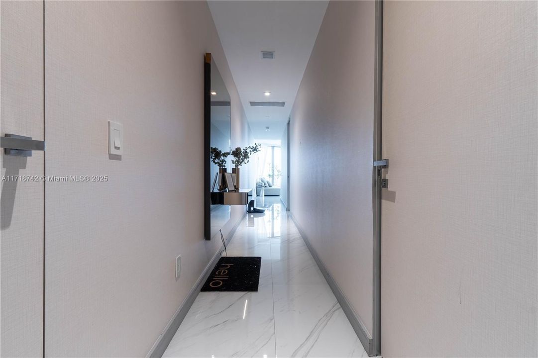 En Venta: $2,200,000 (2 camas, 2 baños, 1080 Pies cuadrados)