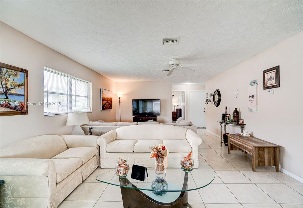 Recently Sold: $515,000 (0 beds, 0 baths, 3987 Square Feet)