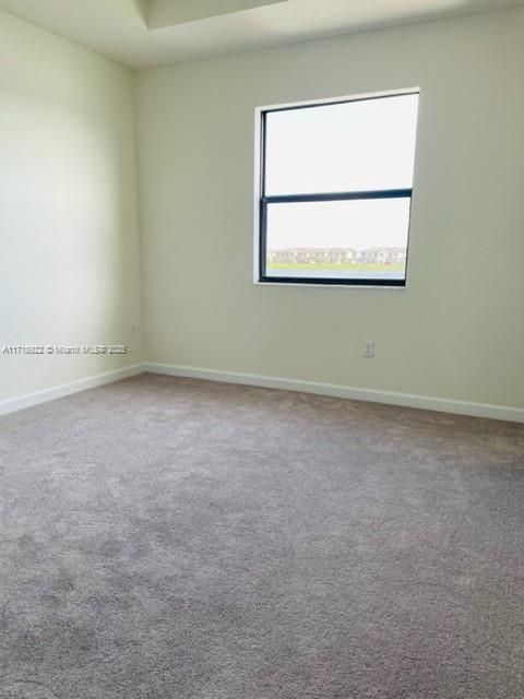 For Rent: $3,200 (3 beds, 2 baths, 1332 Square Feet)