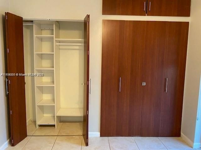 В аренду: $2,800 (2 спален, 1 ванн, 1080 Квадратных фут)