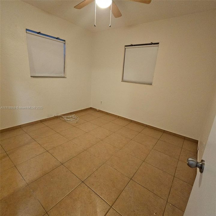 For Rent: $2,700 (3 beds, 2 baths, 1499 Square Feet)