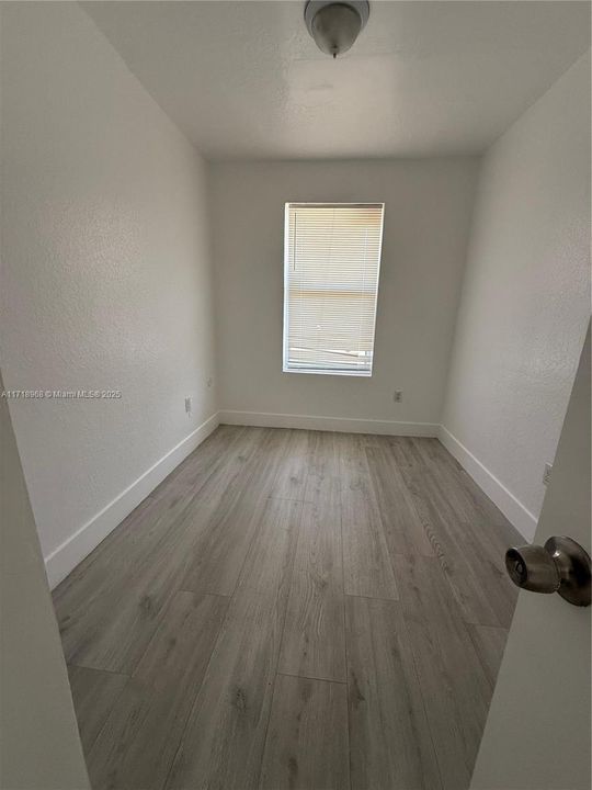 For Rent: $2,200 (2 beds, 1 baths, 600 Square Feet)