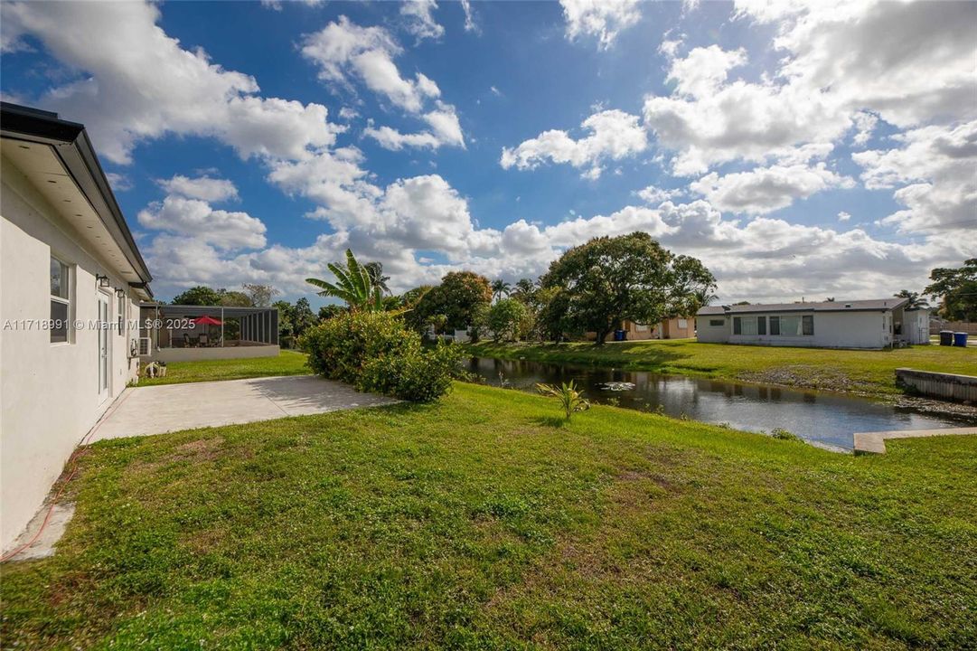 For Sale: $514,900 (3 beds, 2 baths, 1843 Square Feet)