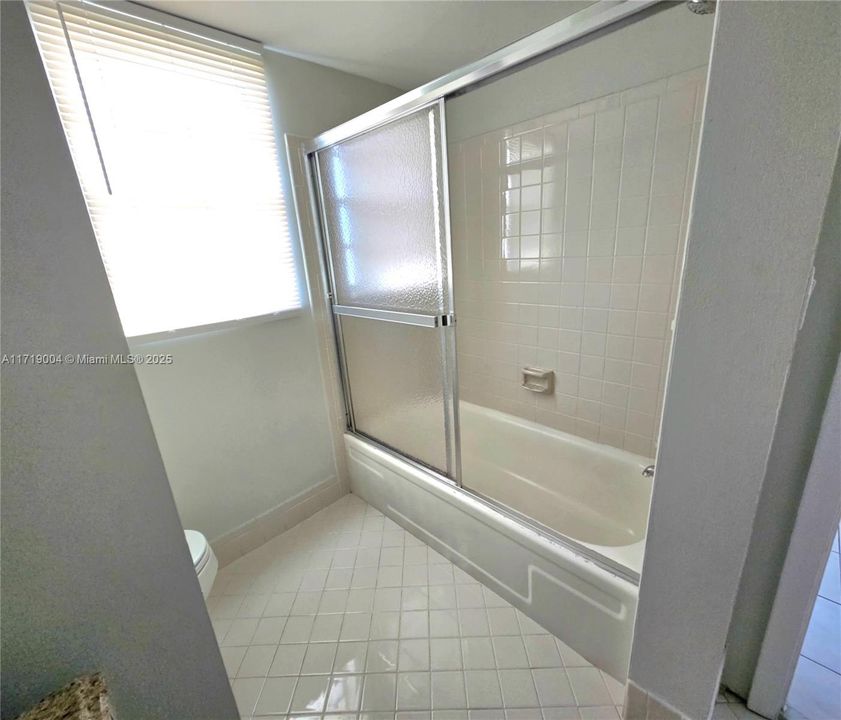 2nd Bathroom