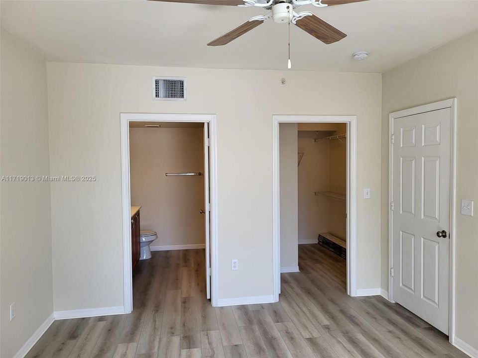 For Rent: $2,150 (2 beds, 2 baths, 1141 Square Feet)