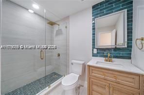 For Sale: $749,900 (4 beds, 2 baths, 2540 Square Feet)