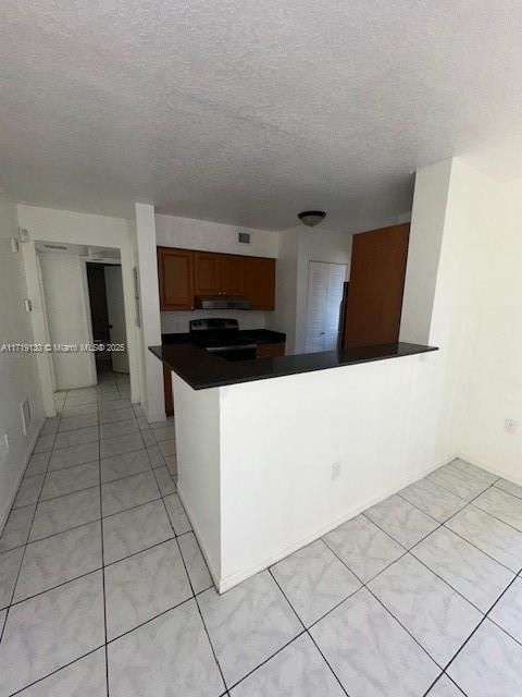 For Rent: $2,400 (3 beds, 2 baths, 1088 Square Feet)