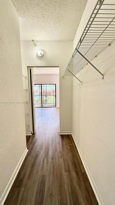 For Rent: $2,500 (2 beds, 2 baths, 1092 Square Feet)