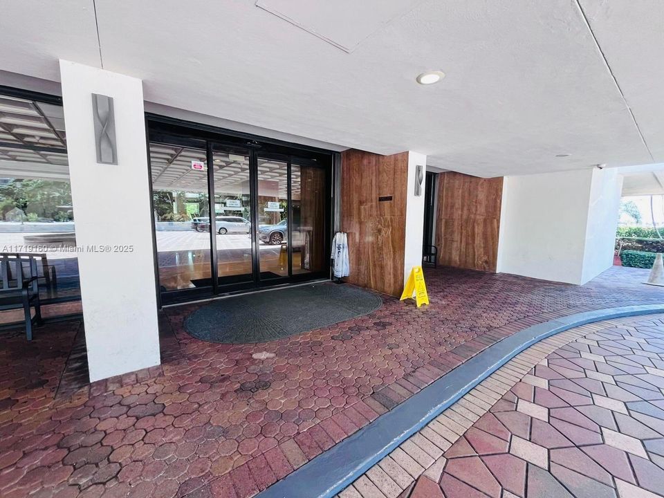 Vendido Recientemente: $725,000 (2 camas, 2 baños, 1460 Pies cuadrados)