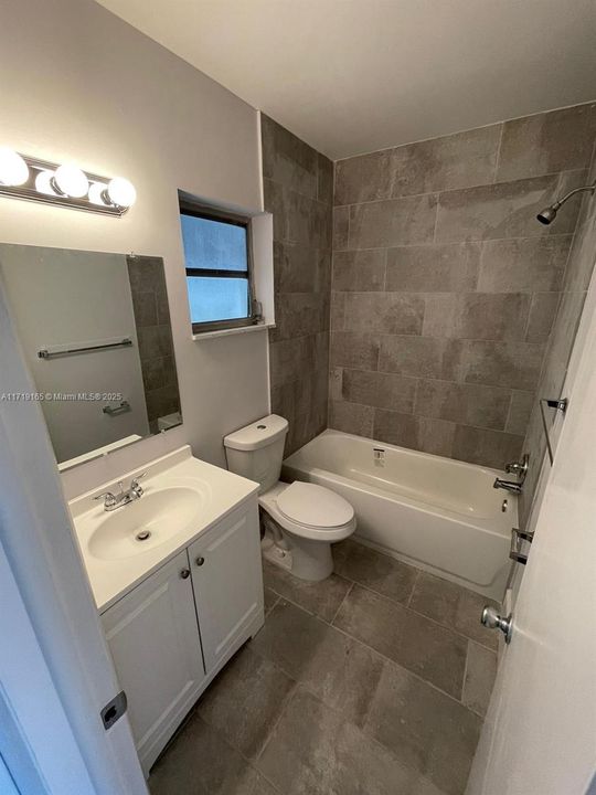 For Rent: $1,625 (1 beds, 1 baths, 550 Square Feet)