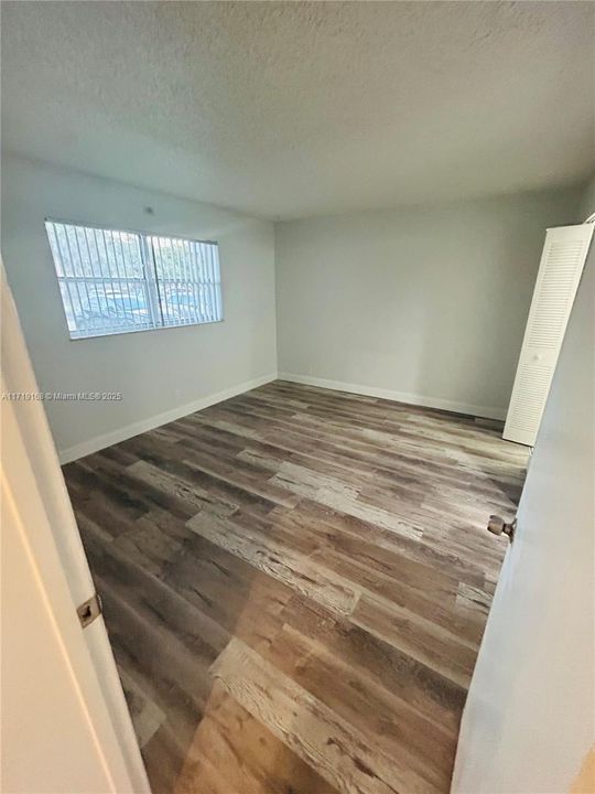 For Rent: $1,599 (1 beds, 1 baths, 750 Square Feet)