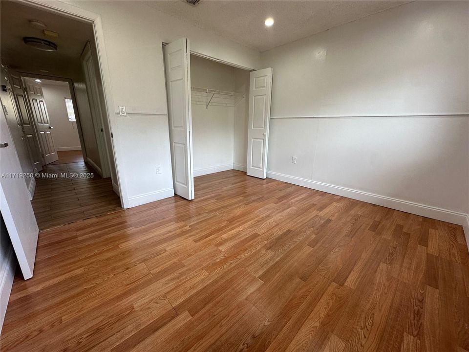 For Rent: $2,250 (2 beds, 2 baths, 1030 Square Feet)