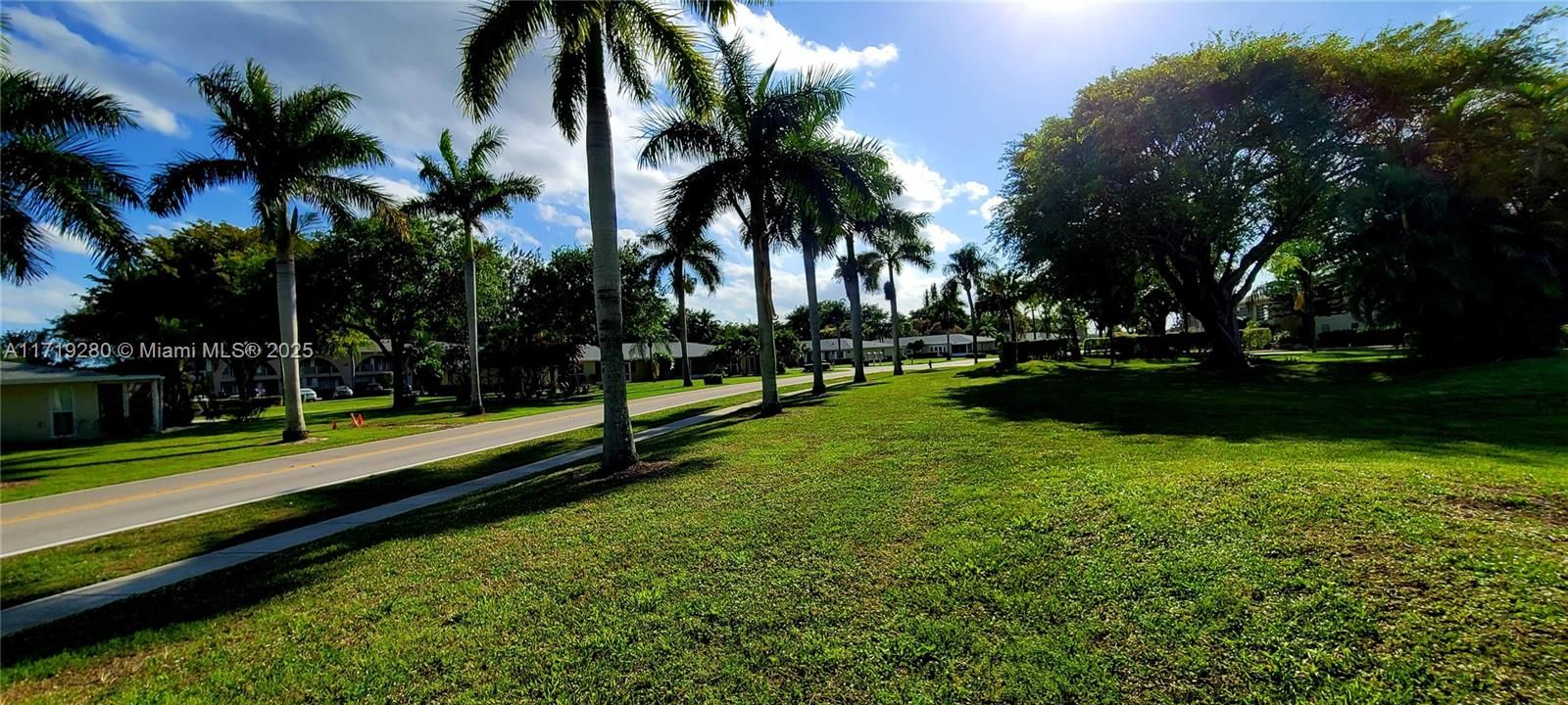 Street view leaving Court 6