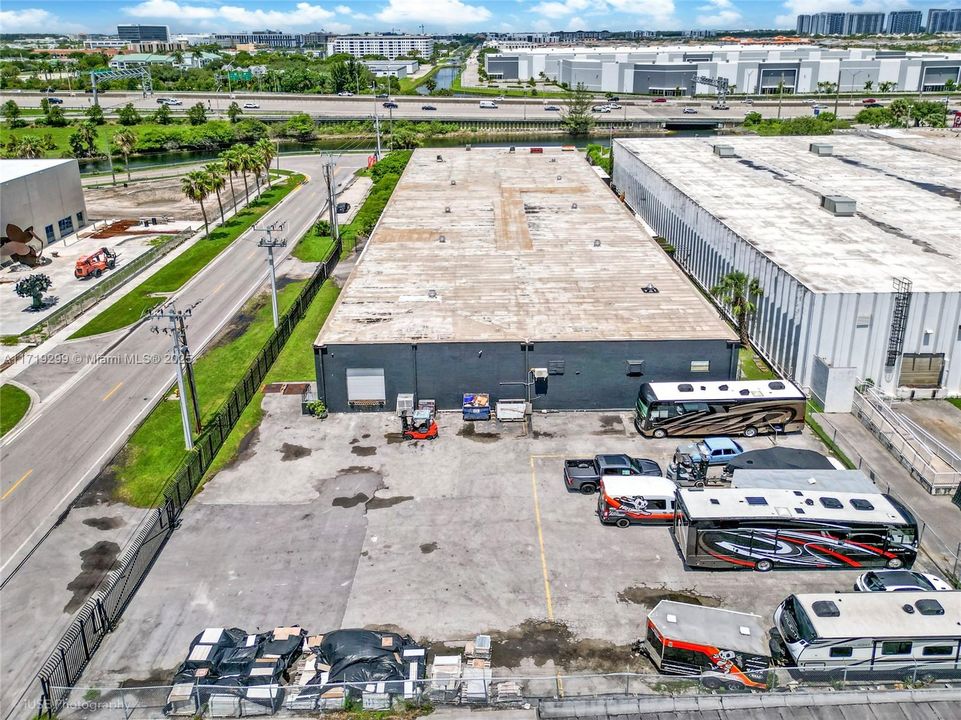 Recently Sold: $9,995,000 (0 beds, 0 baths, 0 Square Feet)