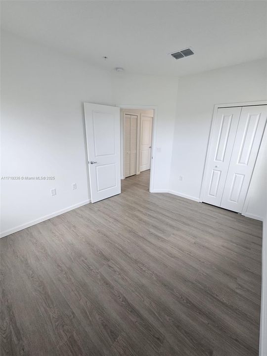 For Rent: $2,770 (3 beds, 2 baths, 0 Square Feet)